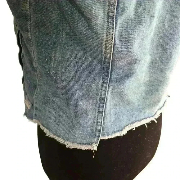 Blank NYC Women's Light Wash Distressed Denim Jacket S - Picture 12 of 15